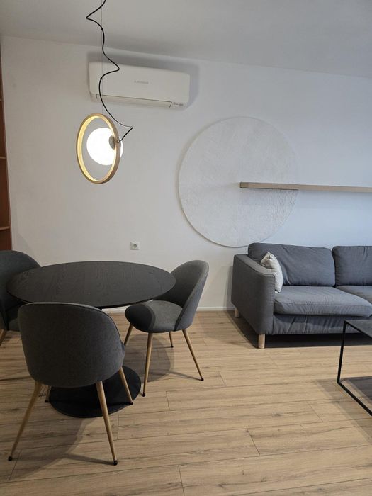 Дава се под наем Двустаен апартамент в Пловдив, Остромила - 70 кв.м за 450 € - Снимка #2