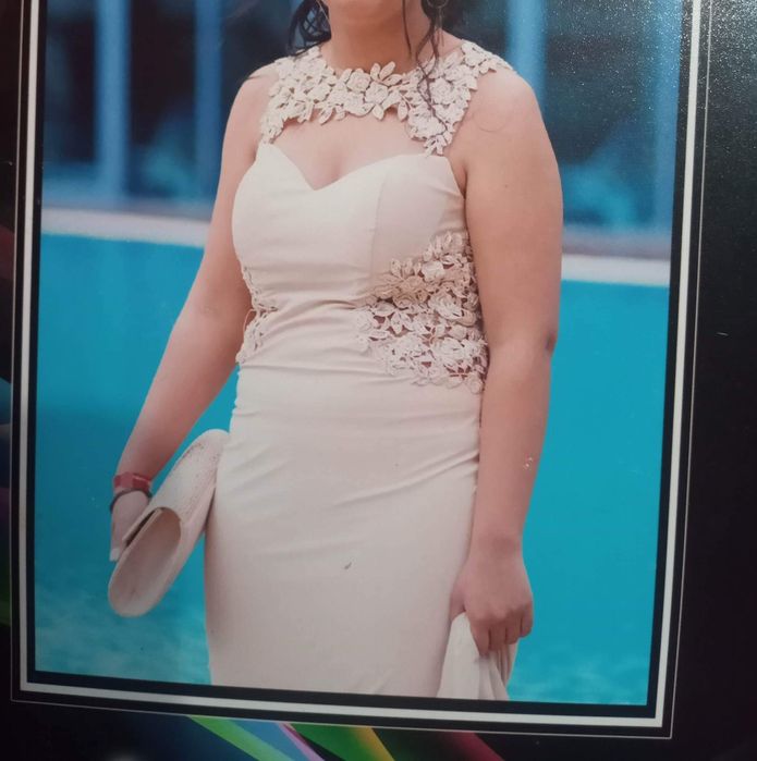 Бална рокля,с токчета и чанта