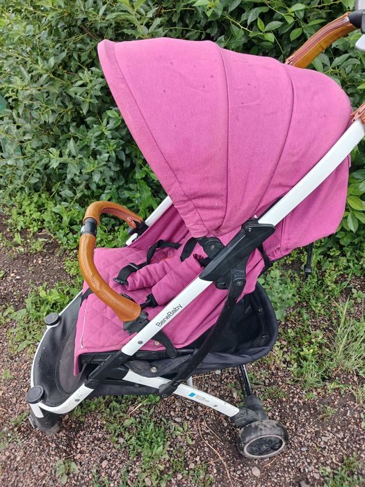 Продам детскую прогулочную коляску