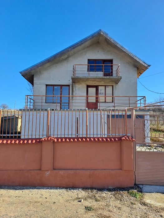 Продава се Къща в Нови пазар - 150 кв.м за 255 €/кв.м - Снимка #2