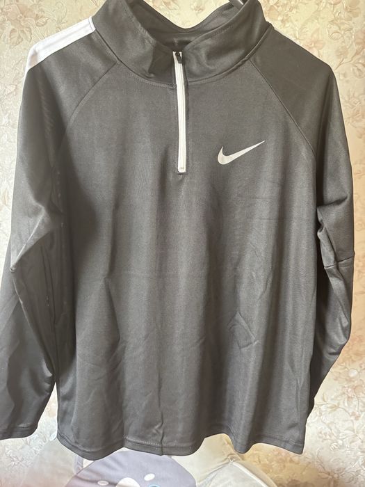 Двойка Nike для лета