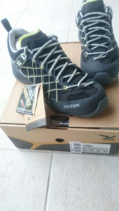 Нови туристически обувки SALEWA WS WILDFIRE Gore-tex номер36,5 -4UK