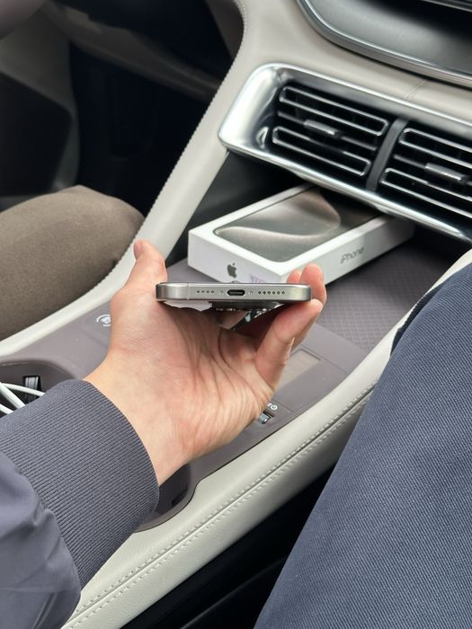 iPhone 15 Pro Max 256gb 90yomkst