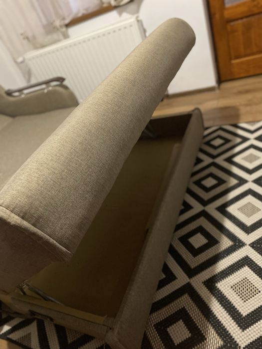 Vând canapea, 140x200cm