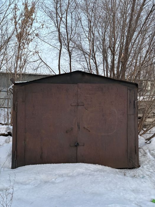 Продам гараж      .