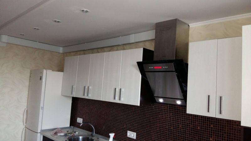 Установка и подключение вытяжки на кухне Установка Бытовая техника