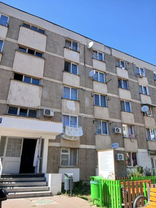 Garsoniera de vanzare