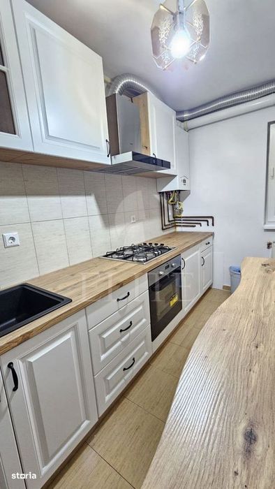 Apartament o camera în zona PLATINIA