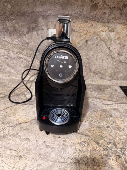 Кафемашина с капсули Lavazza Blue Classy Compact