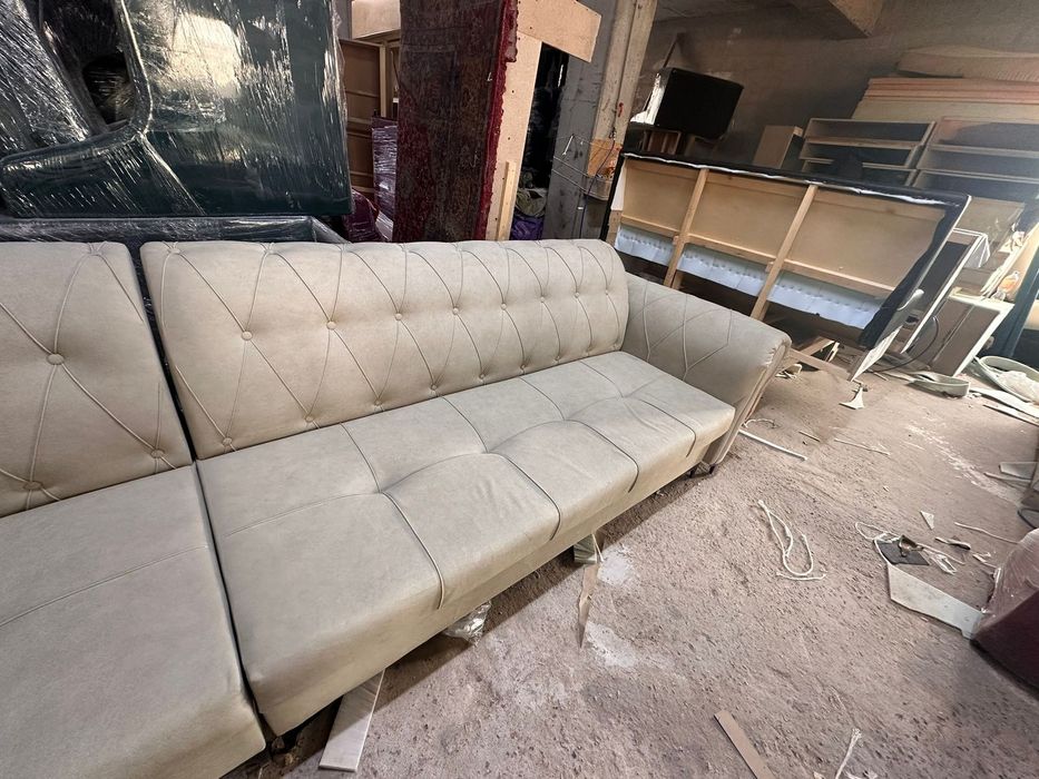 Продается новый диван