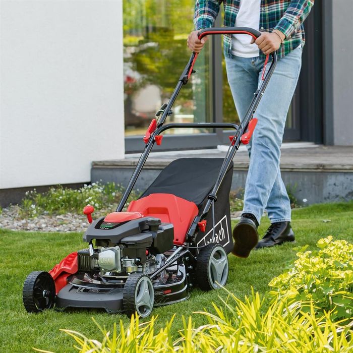 Masina de tuns gazon scheppach 150 cc 46cm