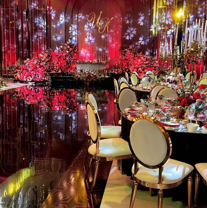 Прокат столов и стульев пасуда   Аренда золотистых стульев Кейтеринг