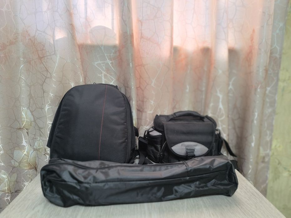 Фотоаппарат Canon 60D (18 МП), с объективом, вспышкой, аксессуарами