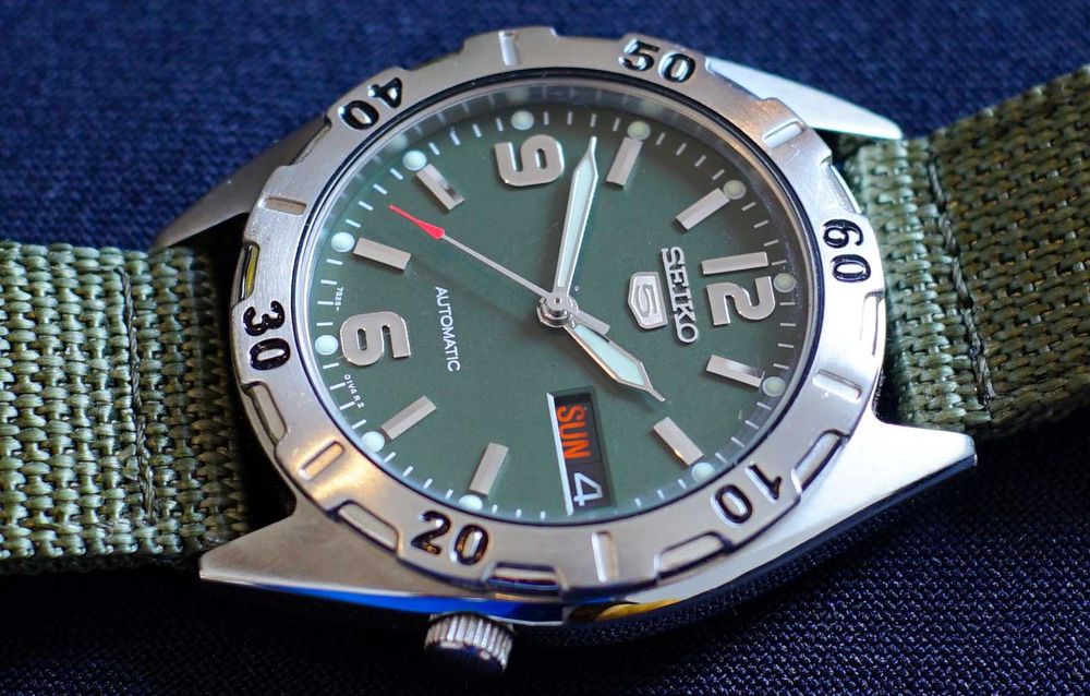 SEIKO 5 ceas barbati militar Automatic - Original