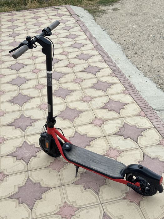 Электросамакат ninebot