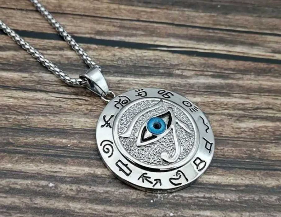 Амулет- Божествено око на ХОР