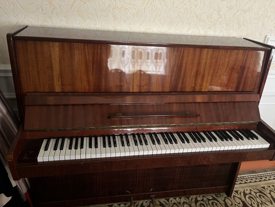 Пиянино, очен красивая