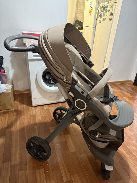 Детская коляска Stokke Xplory