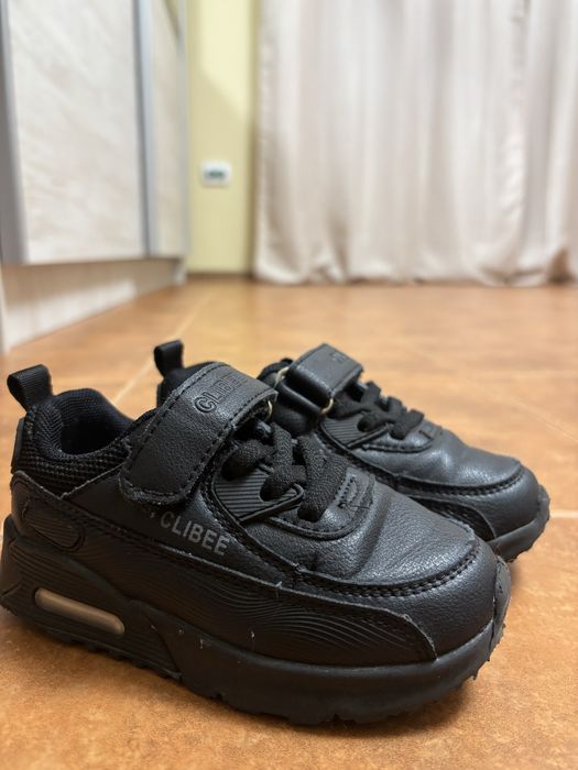 Лот детски обувки обща цена 15€