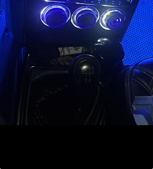 Продам запчасти на приору