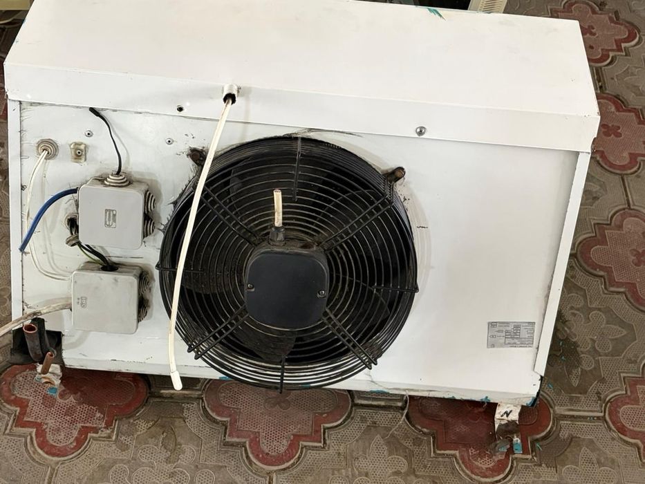 Конденсаторный агрегат, воздухоохлодитель