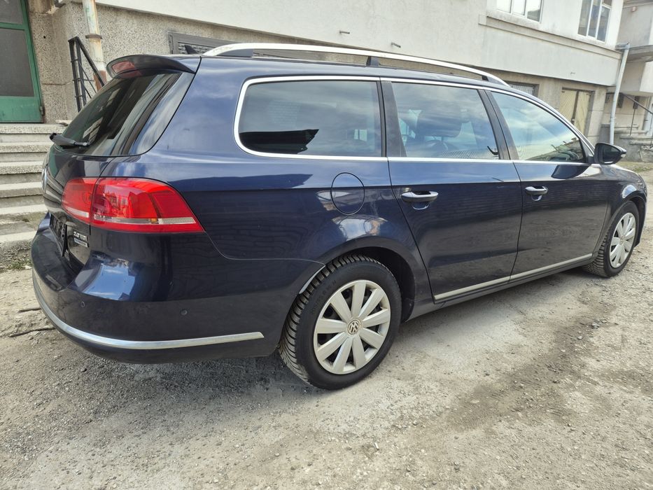 VW Passat B7 2.0
