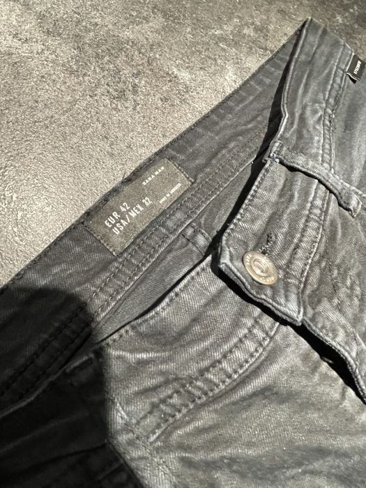 Blugi Zara deosebiti