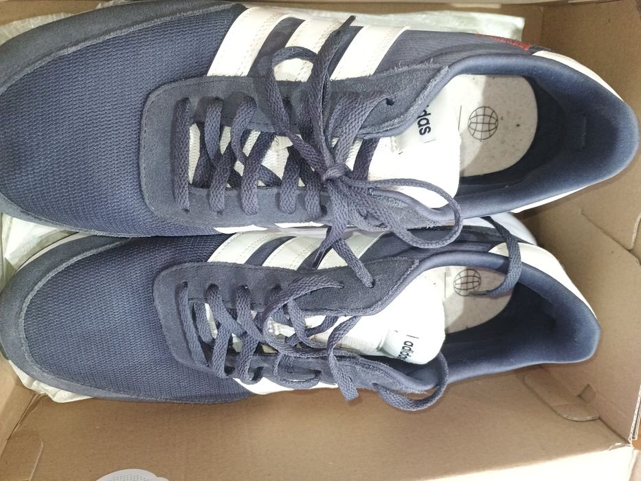 Маратонки  Adidas