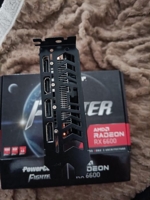 Placă video AMD Rx 6600