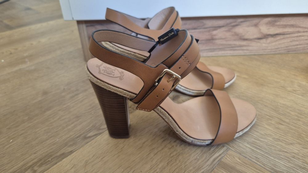 Нови обувки Massimo duti 41 номер