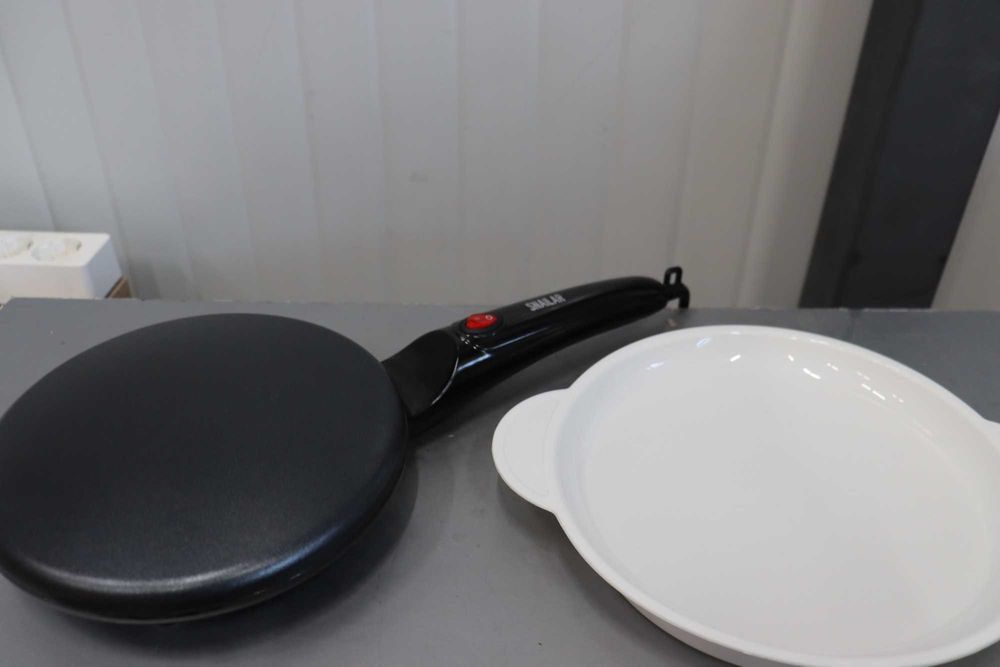 Машина за палачинки SNAILAR, незалепващо покритие 20 см, 800W