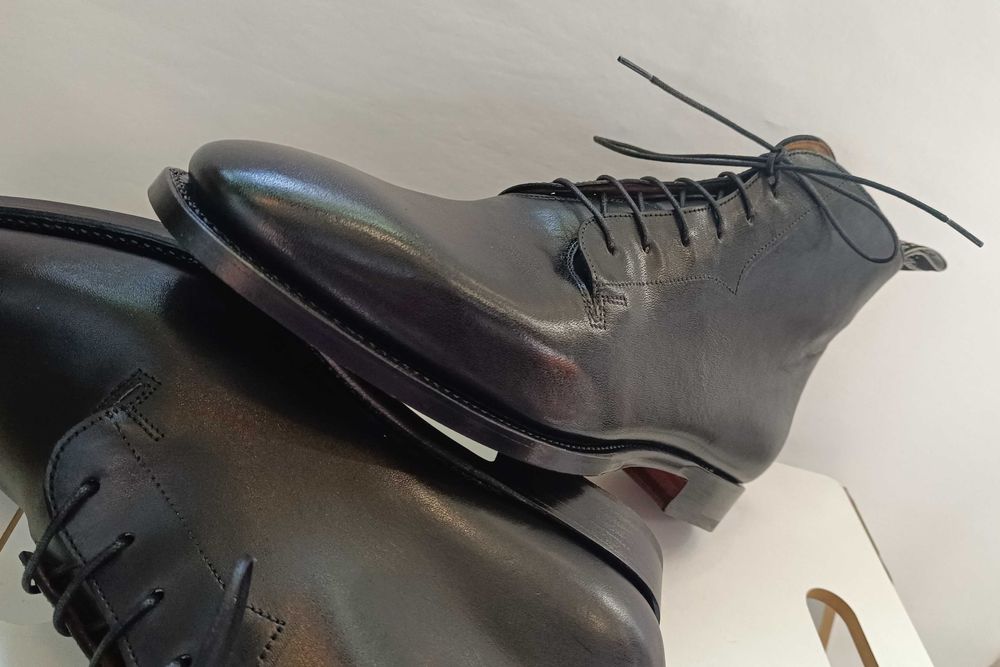 Ghete lace up de lux 43 44 43 R. M. Williams NOI lucrate manual piele