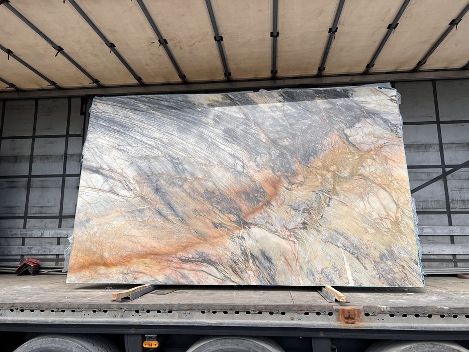 Lastre exotice din quarzit pe stoc in Timisoara