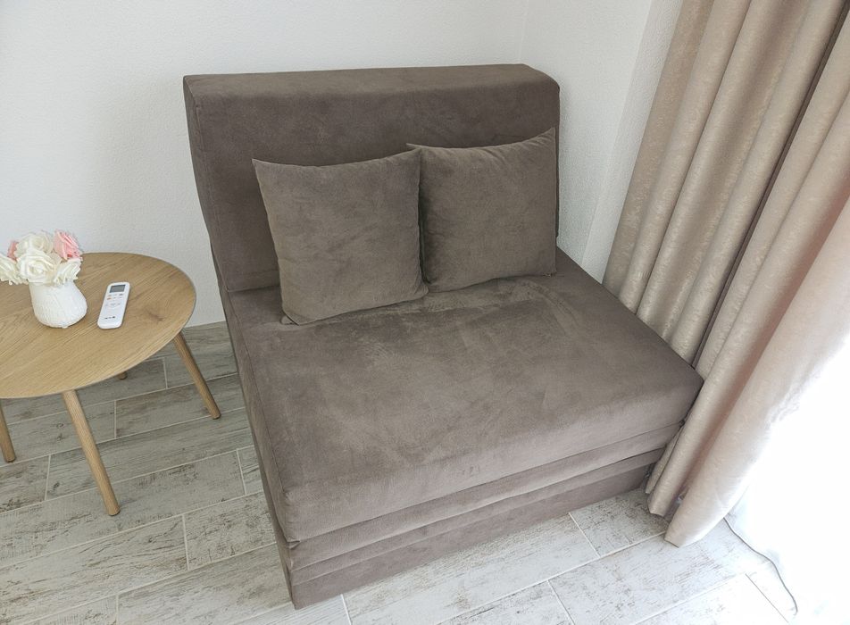 Разтегателен диван