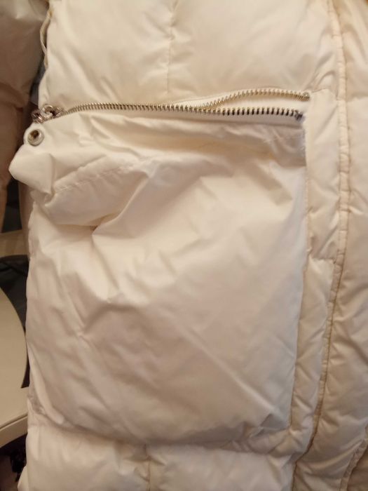 Яке за момиче Vero Moda с гъши пух - 80 евро.