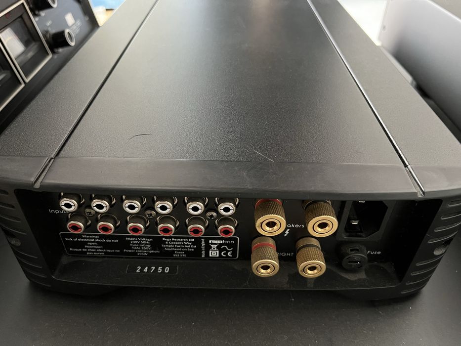Amplificator Rega Brio MK6