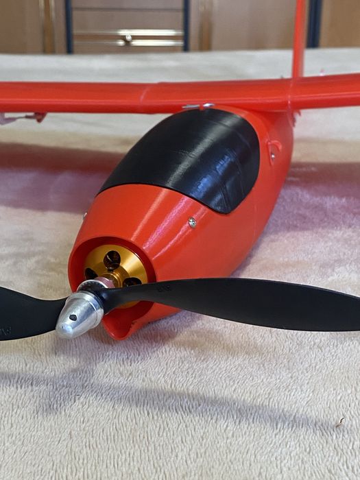 Avion cu telecomanda RC