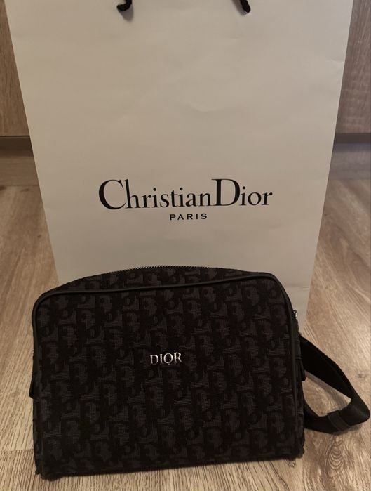 Christian Dior-Автентична чисто нова мъжка чанта