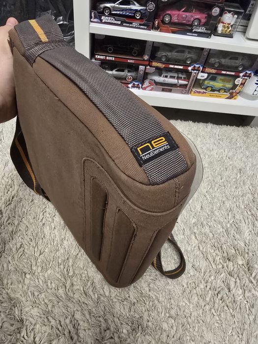 Geanta laptop messenger postas Belkin