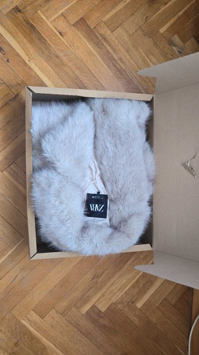 Пухено палто Zara
