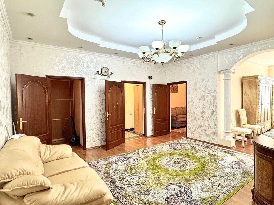 4-к Продам в центре!  Кенесары/Сарыарка