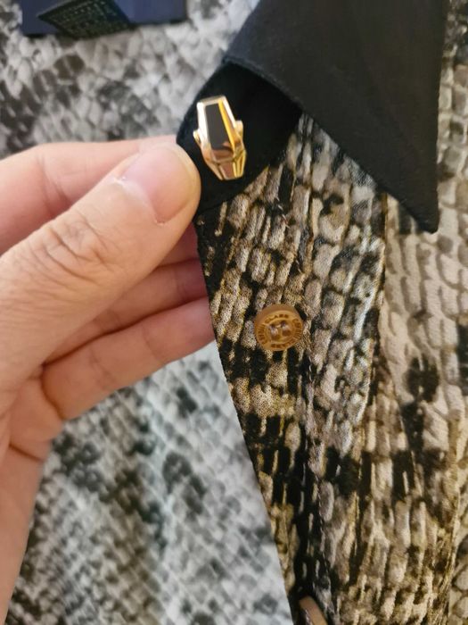 Roberto Cavalli  риза