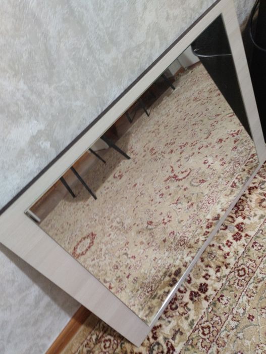 продам зеркало подвесная