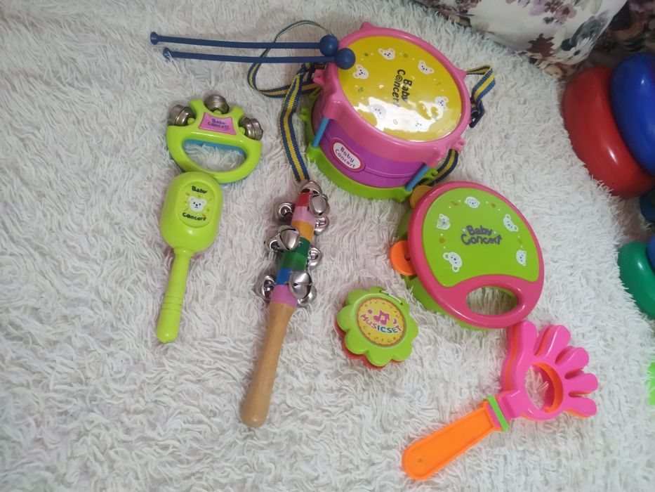 Игрушки для малышей