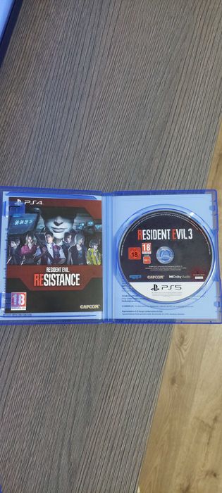 Jocuri PS5 Call of Duty Modern Warfare 2 si Resident Evil 3