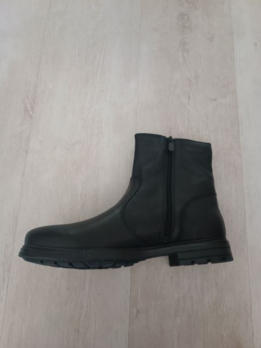 Продам Зимние сапоги