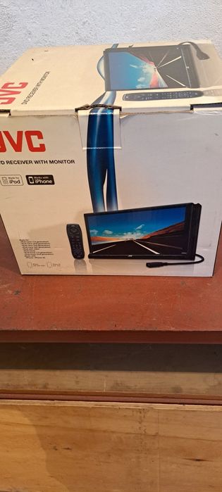 авто магнитола JVC