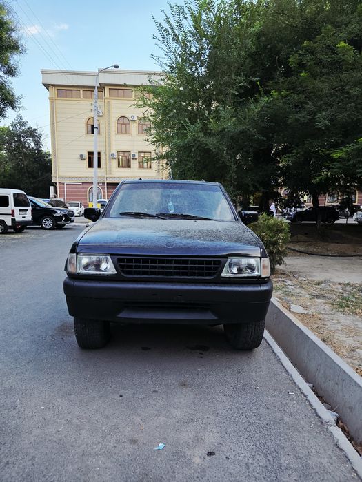 Opel Frontera A jeep 1995