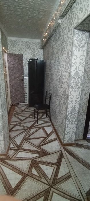 ALGARITM dahasida 1 xonali, 2 xonaga aylantirilgan квартира sotilad