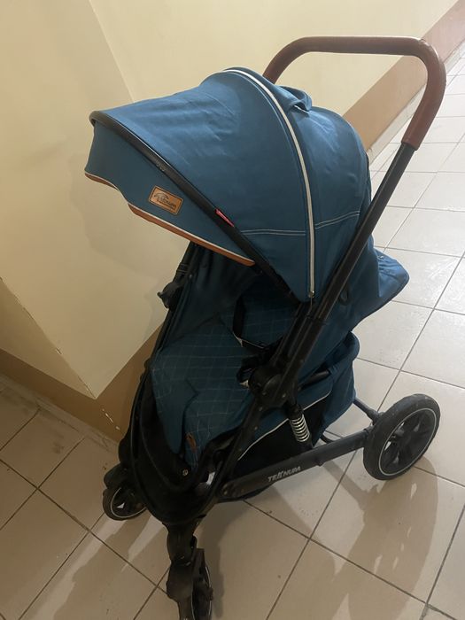 Продам коляску в отшичном состоянии